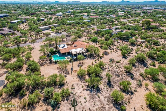 5022 E CALLE DE LOS FLORES --, Cave Creek, AZ 85331