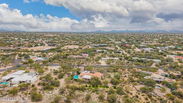 5022 E CALLE DE LOS FLORES --, Cave Creek, AZ 85331