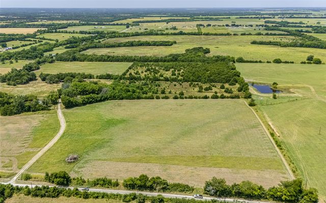 2701 County Road 4145, Bonham, TX 75418