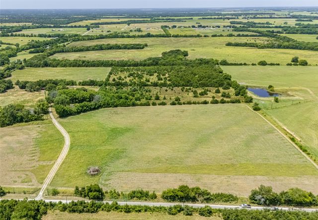 2701 County Road 4145, Bonham, TX 75418