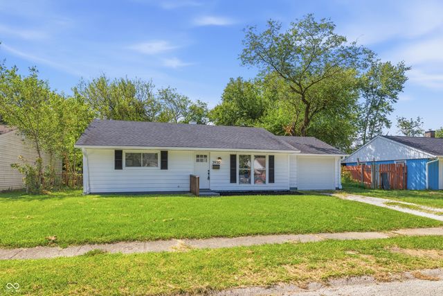 3930 Chateau Drive, Indianapolis, IN 46226