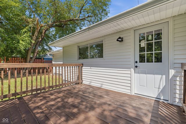 3930 Chateau Drive, Indianapolis, IN 46226