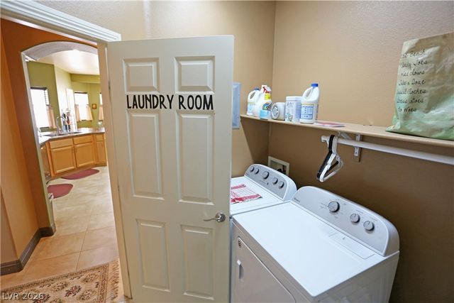6670 Glencove Avenue, Pahrump, NV 89060