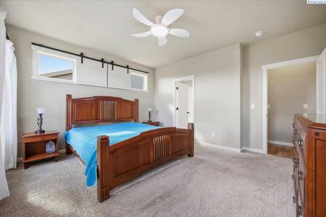 3919 Charleston, Pasco, WA 99301