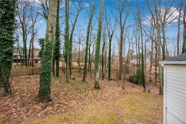 3251 Stoney Acres NW Drive, Kennesaw, GA 30152