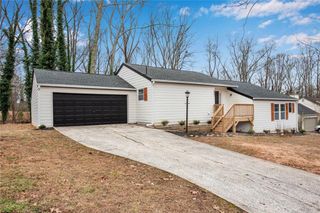 3251 Stoney Acres NW Drive, Kennesaw, GA 30152