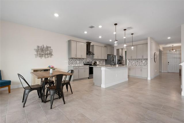 5755 WOODLAND SAGE DRIVE, Sarasota, FL 34238