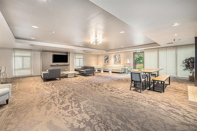 800 N Pearl Street 1109, Denver, CO 80203