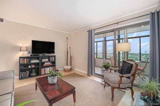 800 N Pearl Street 1109, Denver, CO 80203