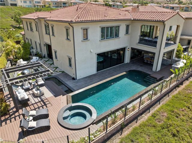 127 Lanzon, Irvine, CA 92602