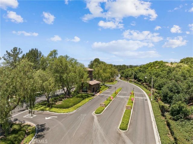 127 Lanzon, Irvine, CA 92602