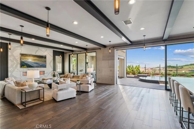 127 Lanzon, Irvine, CA 92602
