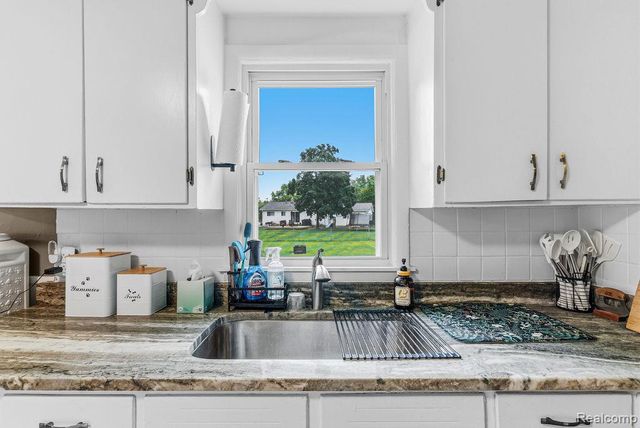 7101 Alger Drive, Davison Township, MI 48423