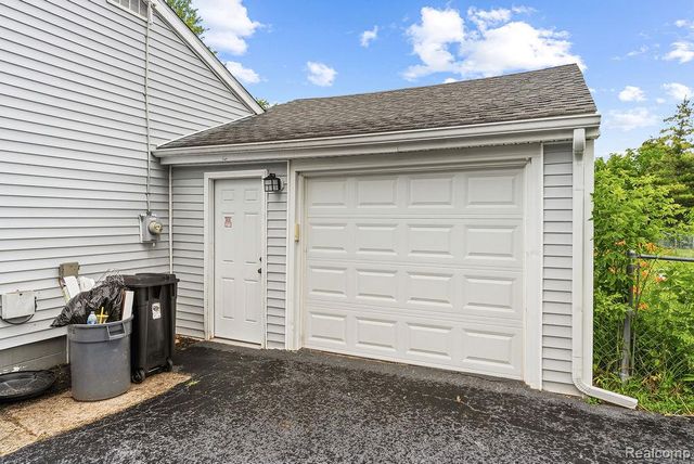 7101 Alger Drive, Davison Township, MI 48423