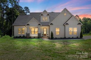 8680 Sherrills Ford Road, Sherrills Ford, NC 28673