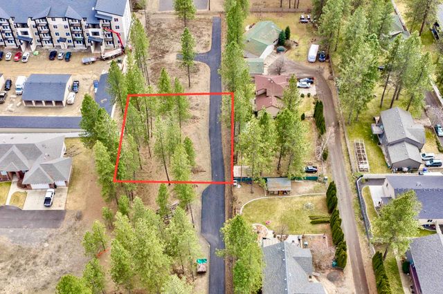 1516 E Center Rd, Spokane, WA 99208