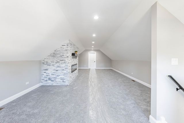 2107 EAST Avenue, Berwyn, IL 60402