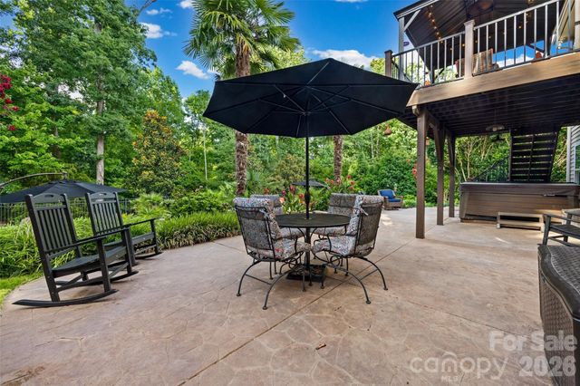 233 Squirrel Lane, Clover, SC 29710