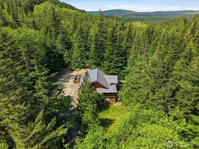 34184 SE 327th Place, Ravensdale, WA 98051