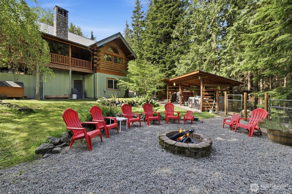 34184 SE 327th Place, Ravensdale, WA 98051