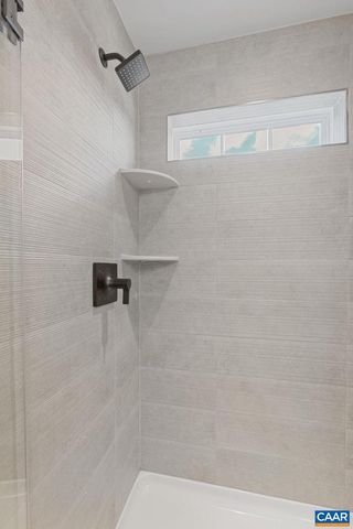 110 PARK RIDGE DR, Crozet, VA 22932