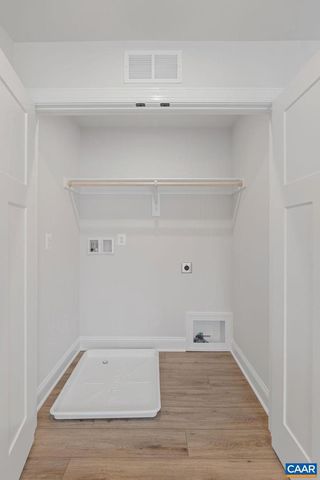 110 PARK RIDGE DR, Crozet, VA 22932