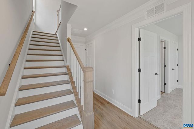 110 PARK RIDGE DR, Crozet, VA 22932