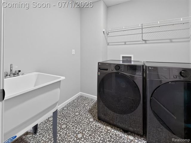 1673 Addison Circle, Commerce Twp, MI 48390