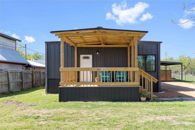 1111 Magnolia Street, Brownwood, TX 76801