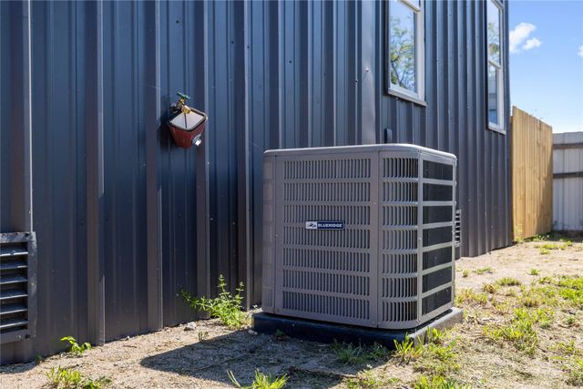 1111 Magnolia Street, Brownwood, TX 76801