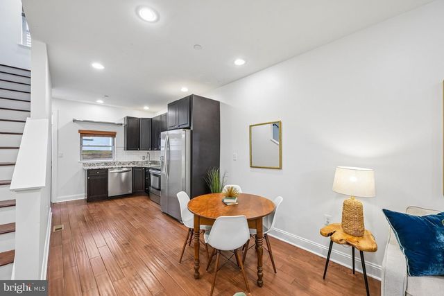 2321 E THOMPSON ST, Philadelphia, PA 19125