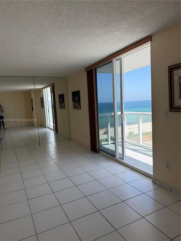 2457 Collins Avenue 1405, Miami Beach, FL 33140