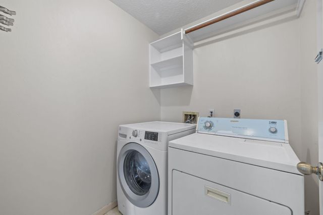 8727 Orchard Lane, La Porte, TX 77571