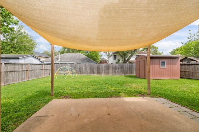 8727 Orchard Lane, La Porte, TX 77571