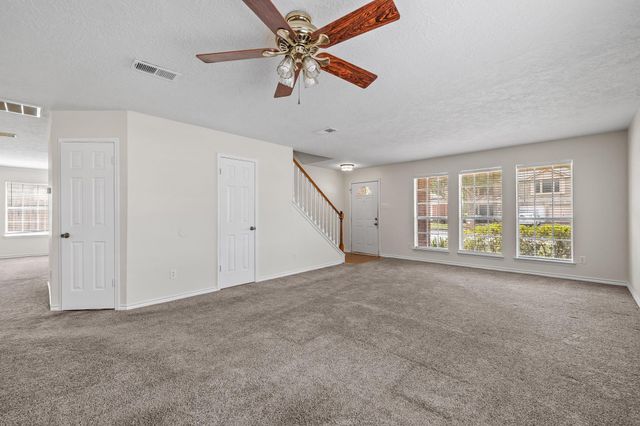 8727 Orchard Lane, La Porte, TX 77571