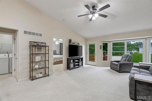 1535 Rosedale Drive 74B, O'fallon, MO 63366