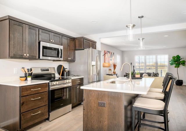 808 Indigo Lane, Waunakee, WI 53597