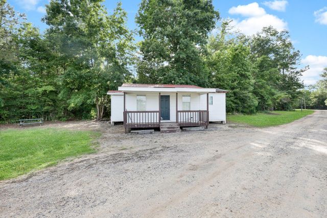 13959 Cottageville Highway, Cottageville, SC 29435