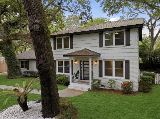 1204 Oldwanus Drive, Mount Pleasant, SC 29464