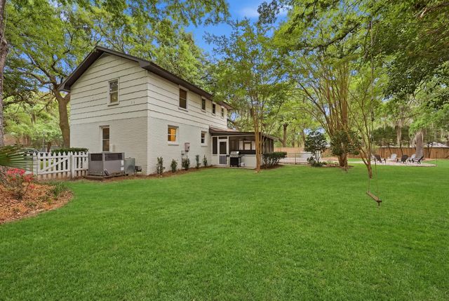 1204 Oldwanus Drive, Mount Pleasant, SC 29464