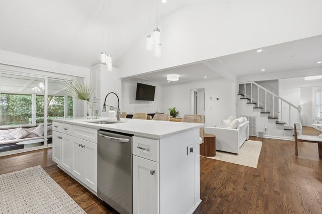 1204 Oldwanus Drive, Mount Pleasant, SC 29464