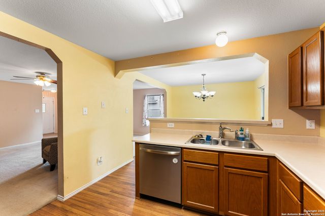 16411 Alamo Derby, Selma, TX 78154