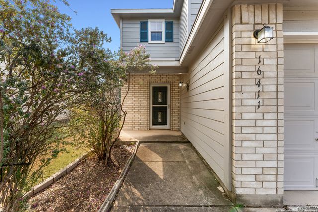 16411 Alamo Derby, Selma, TX 78154