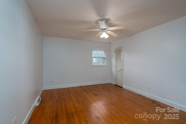 6705 Easton Place, Charlotte, NC 28212
