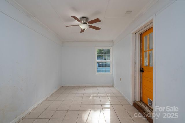 6705 Easton Place, Charlotte, NC 28212