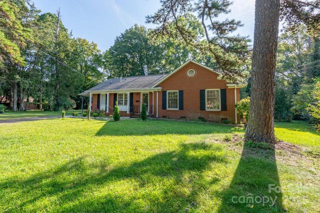 6705 Easton Place, Charlotte, NC 28212