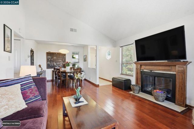624 Primrose Ter, Pinole, CA 94564