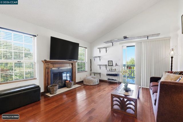 624 Primrose Ter, Pinole, CA 94564