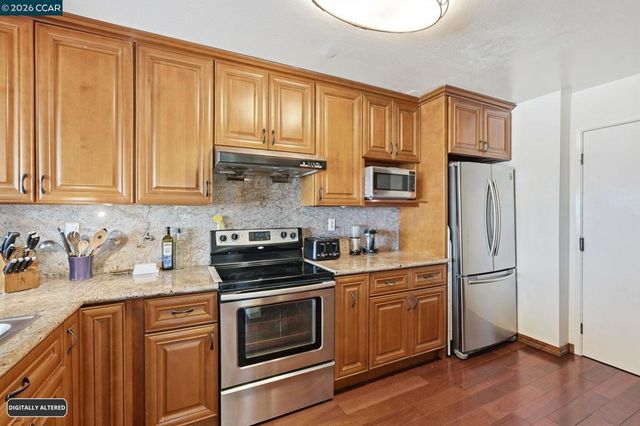 624 Primrose Ter, Pinole, CA 94564