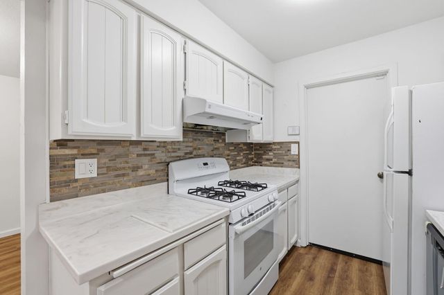 6244 43rd St, Sacramento, CA 95824